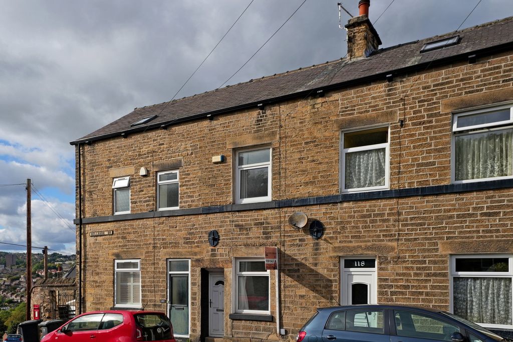 Property photo 2 of 24