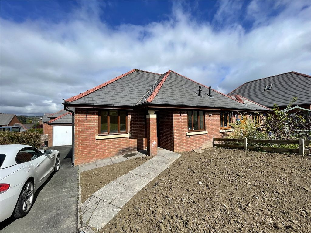 Property photo 1 of 8 Picture No. 06