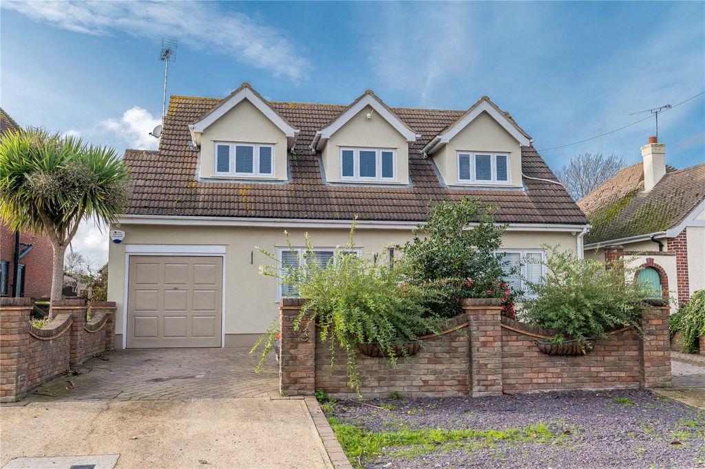 Property photo 2 of 31 Picture No. 02