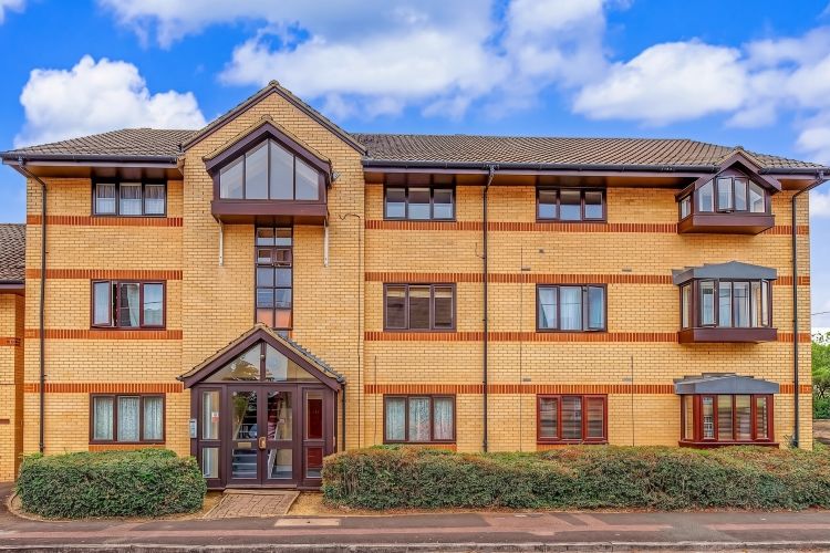 Property photo 1 of 7 334359