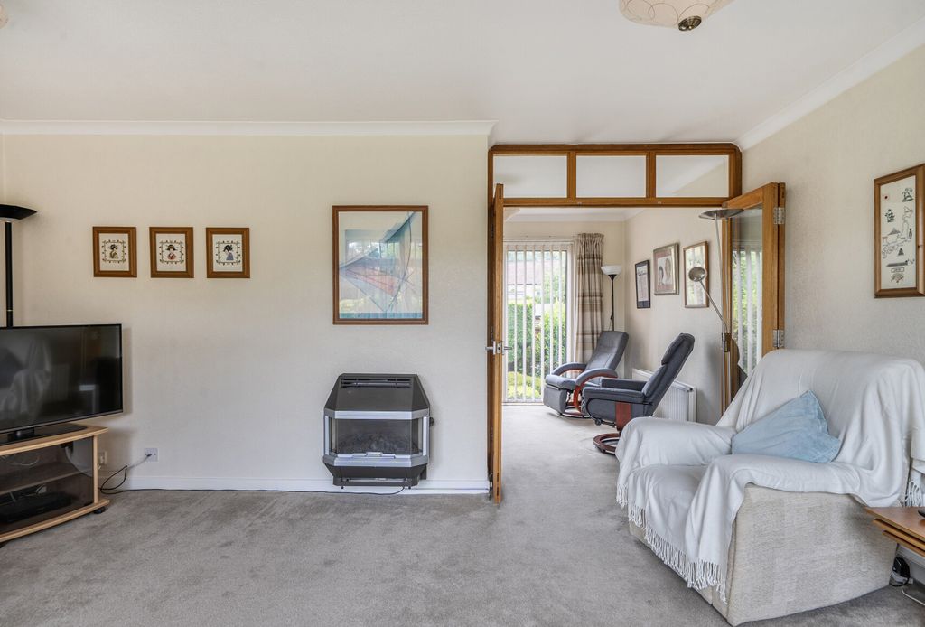Property photo 3 of 21 1477675-8-6A312ba...