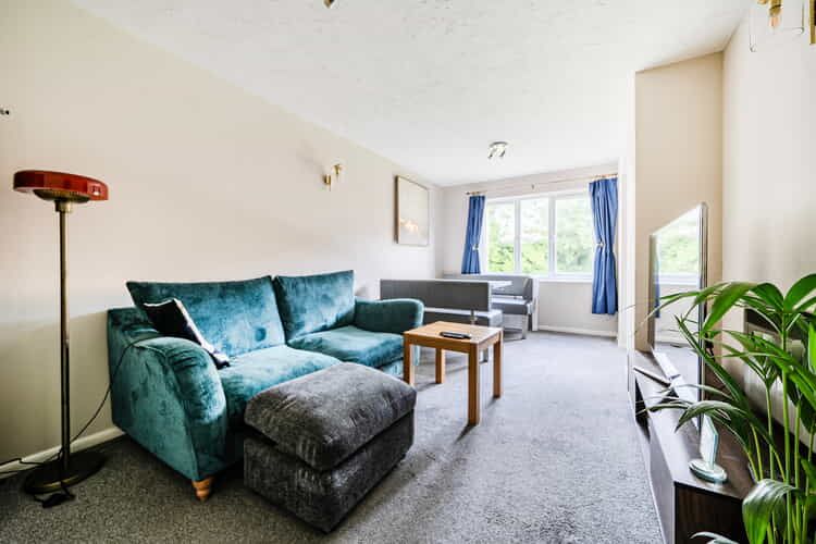 Property photo 2 of 19