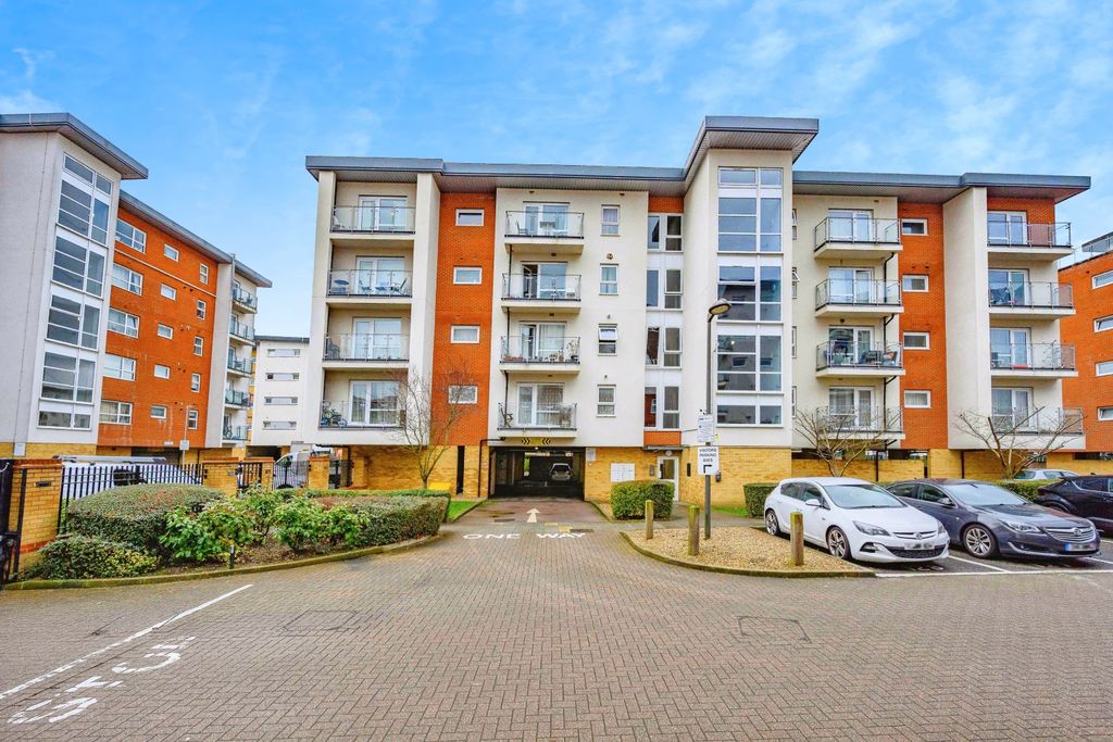 Property photo 1 of 10 Photo #1