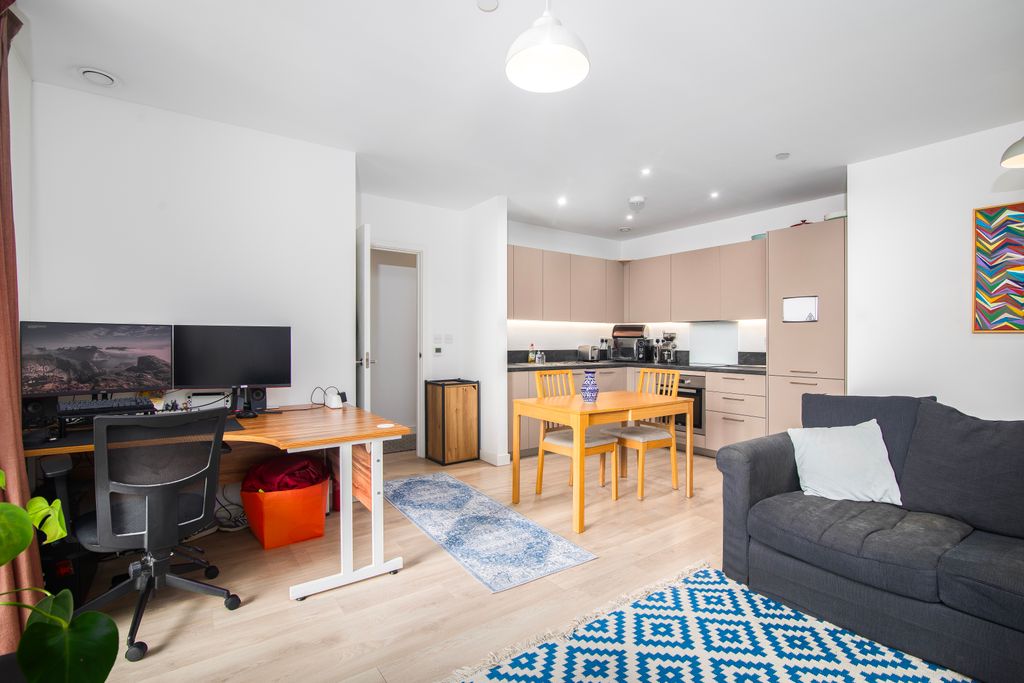 Property photo 1 of 21 641A7119 Copy