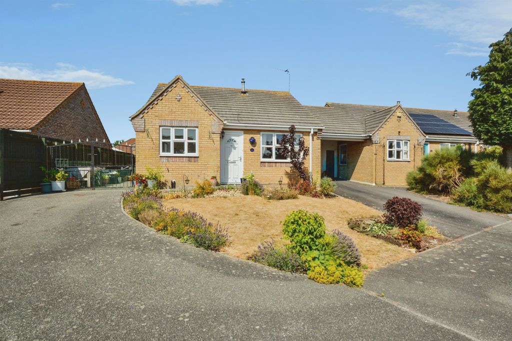Property photo 1 of 18