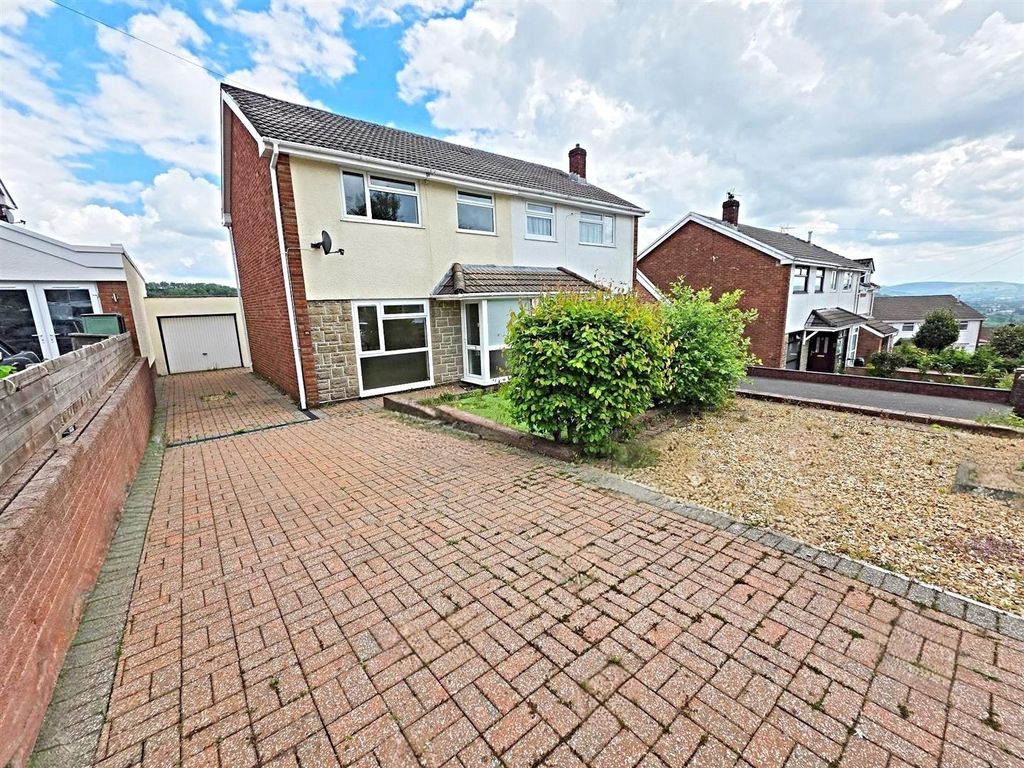 Property photo 1 of 21 9d79De9E-F5Dd-4451-B0d4-85Ea199Af6B7.Jpg