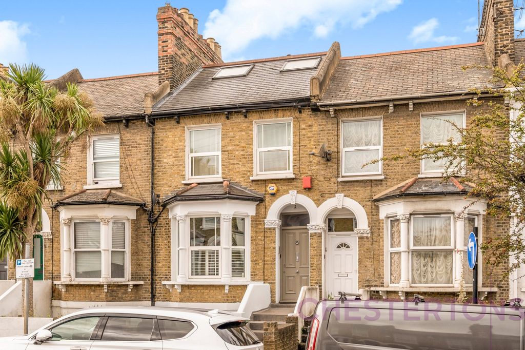 Property photo 2 of 15
