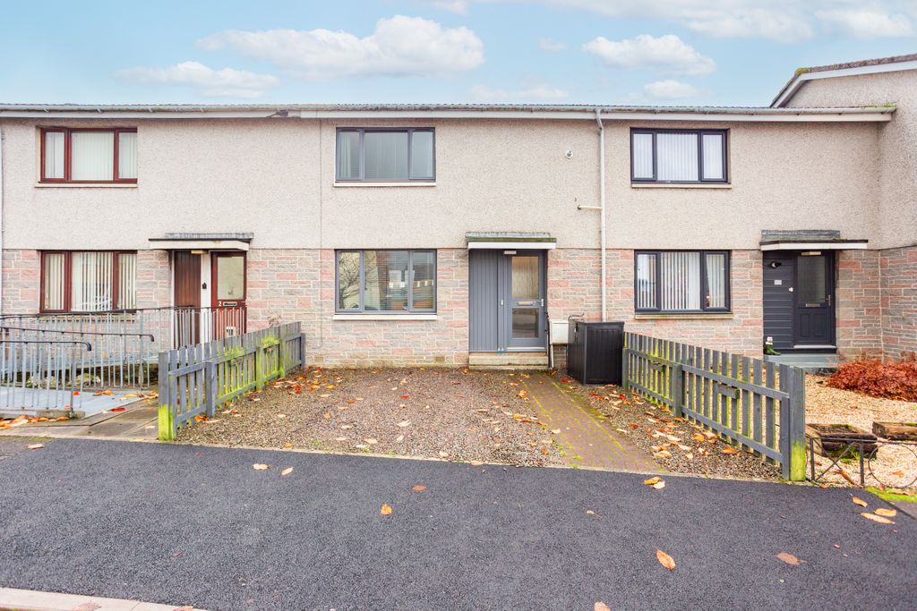 Property photo 1 of 27 Front External