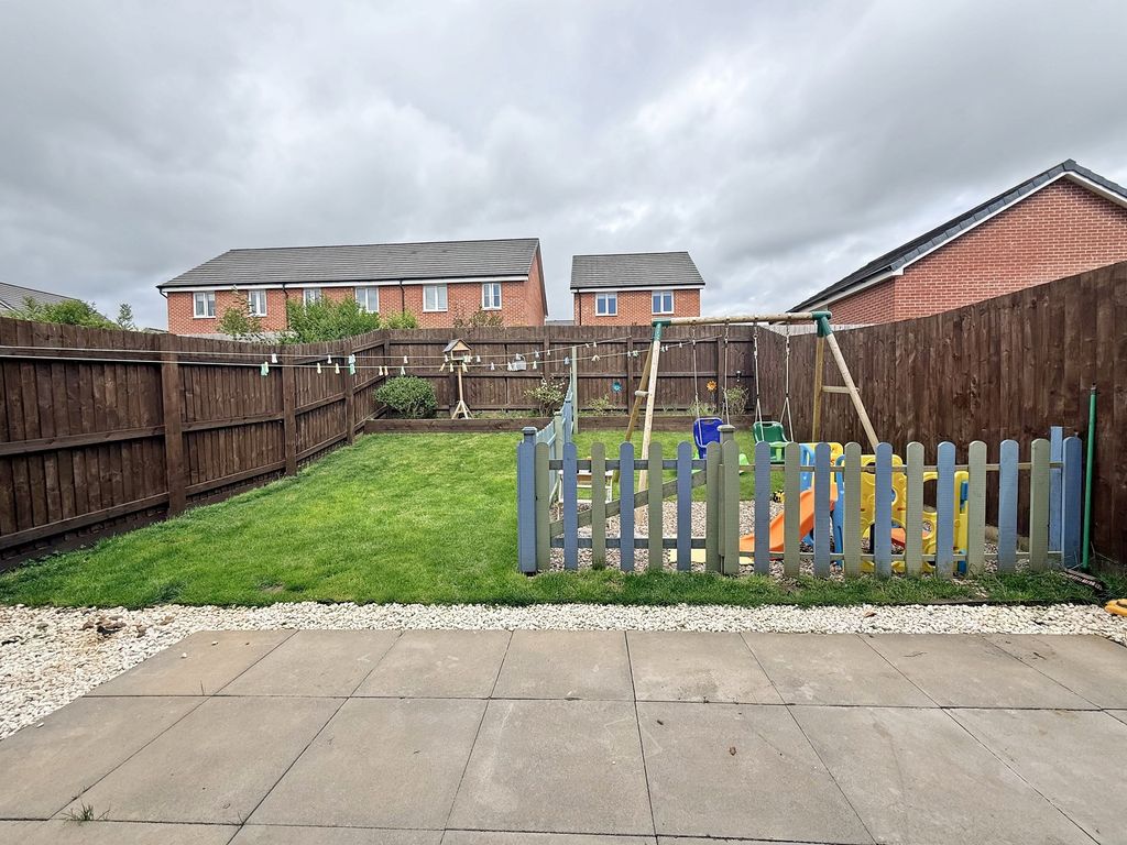Property photo 2 of 23 Rear Garden