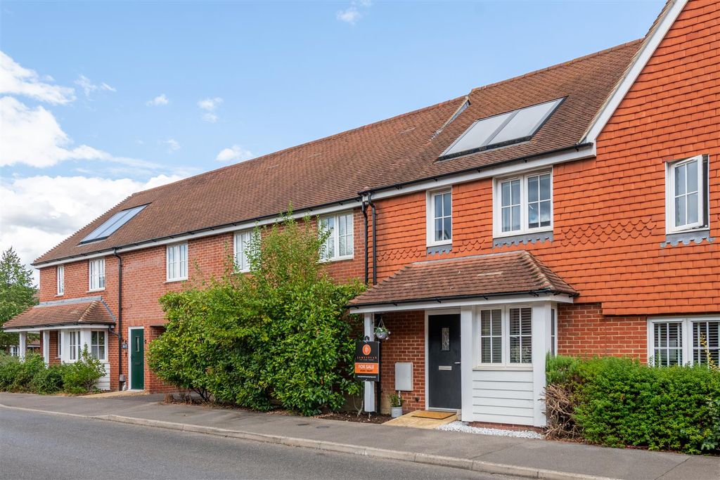 Property photo 1 of 15 5 Whittaker Drive Externals-8.Jpg