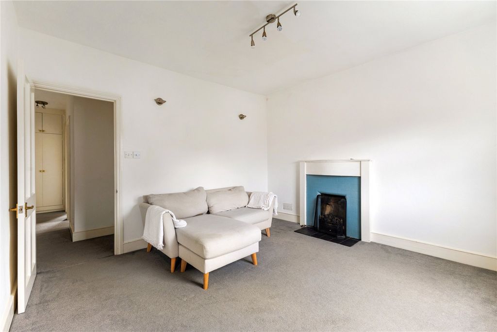 Property photo 2 of 15 Picture No. 06