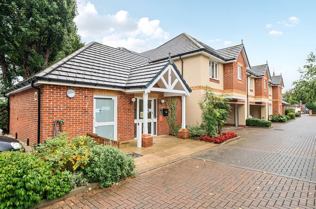 Property photo 1 of 12 1362622-12-68Dfd8...