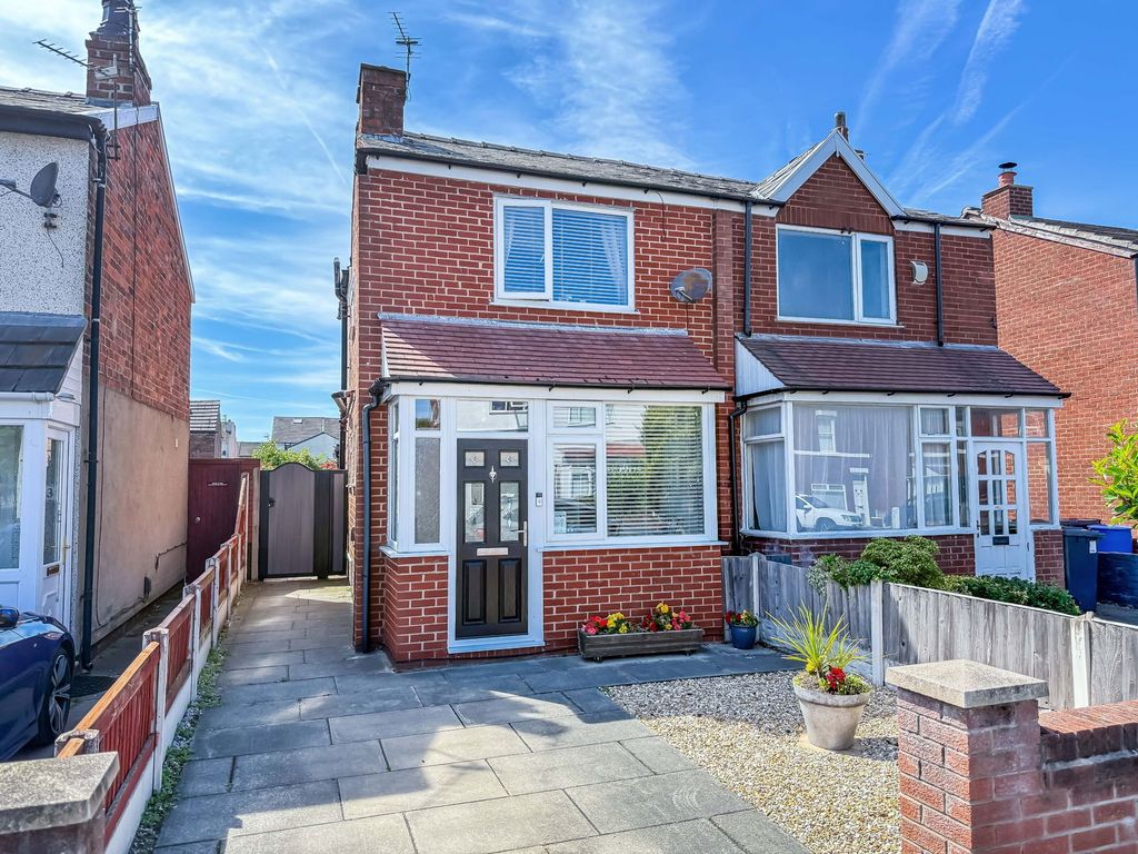 Property photo 1 of 24