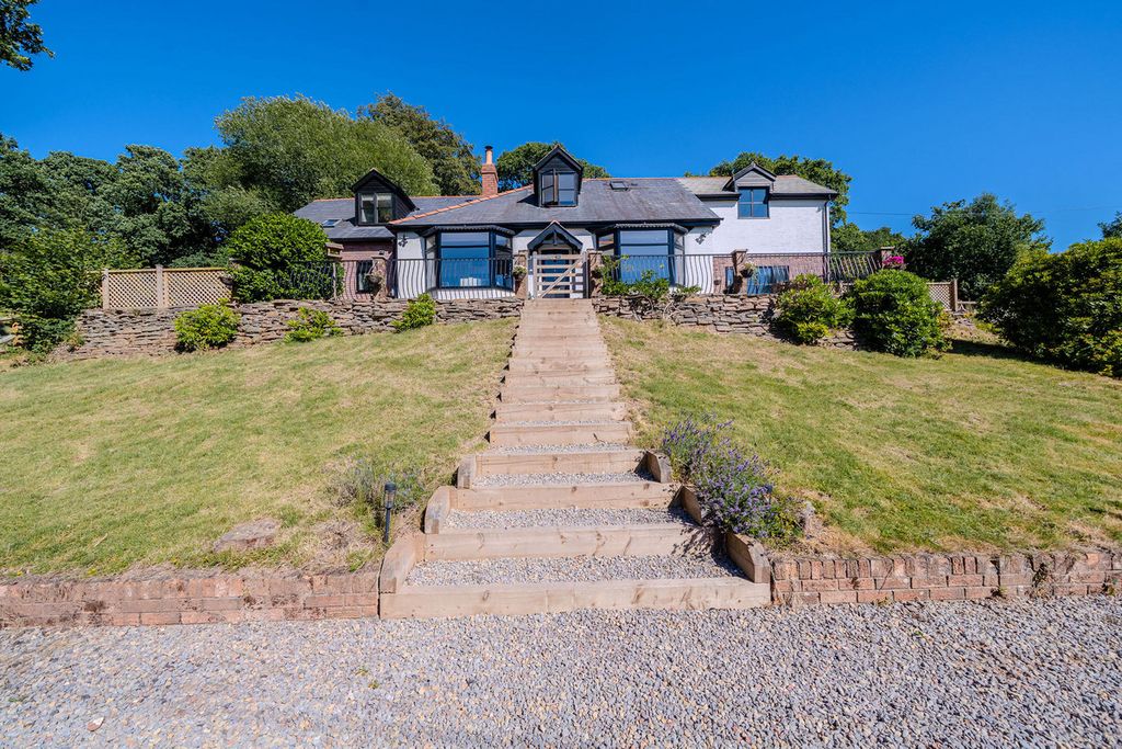 Property photo 1 of 49
