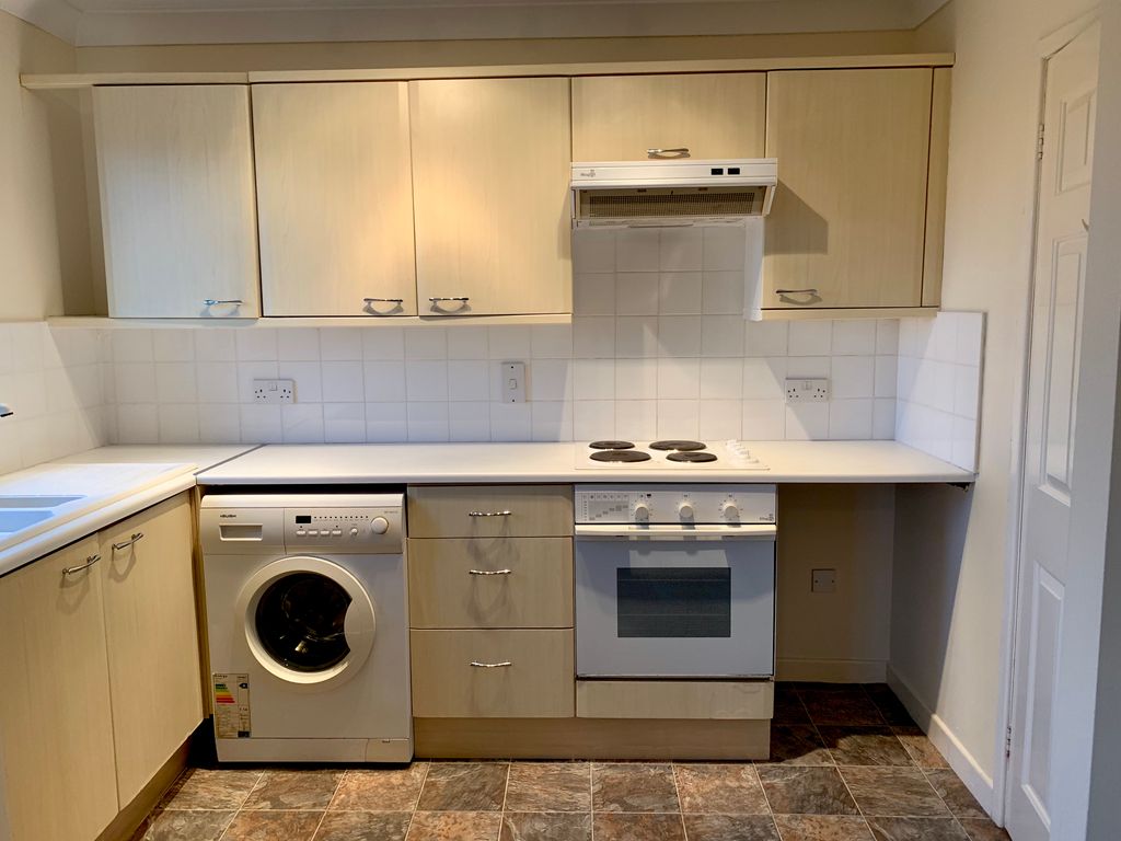 Property photo 2 of 5