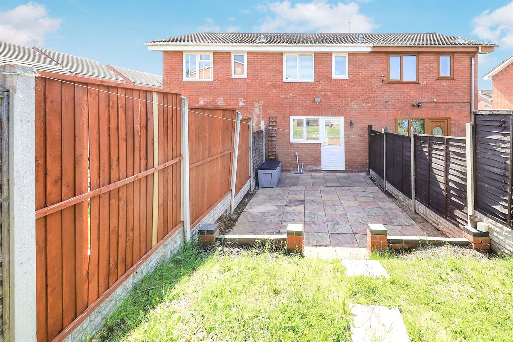 Property photo 2 of 16