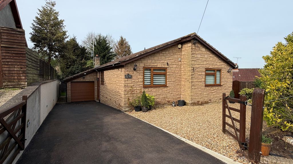 Property photo 1 of 17 Photo 1