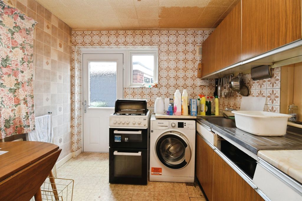 Property photo 2 of 15