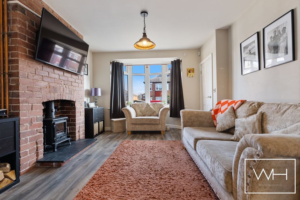 Property photo 3 of 20 11 Ingle Grove, Sprotbrough 04_297