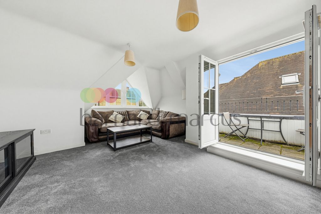 Property photo 2 of 8 Living Room