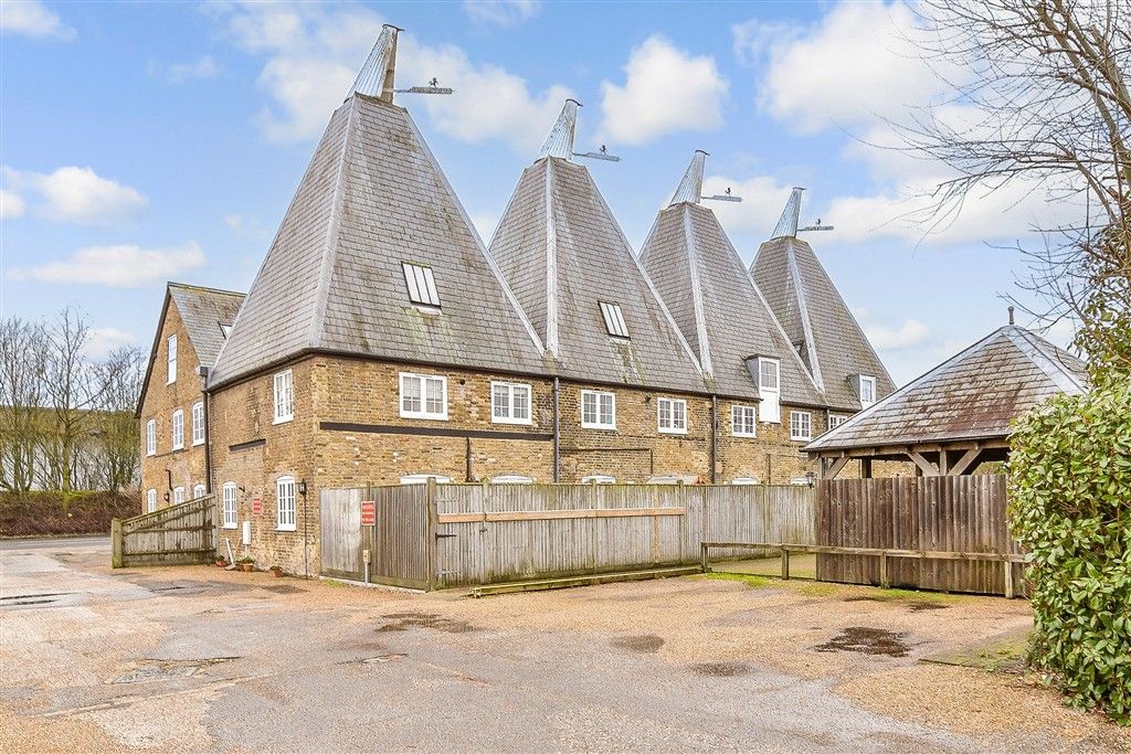 Property photo 2 of 12 Rear Elevation