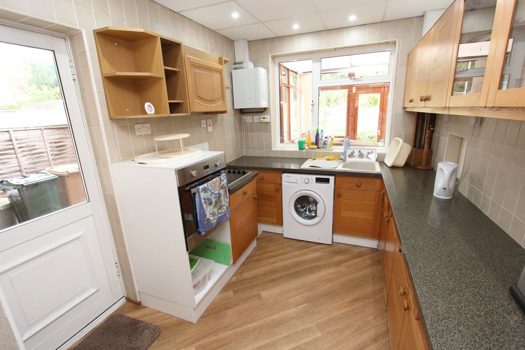 Property photo 3 of 15 Img_2008A