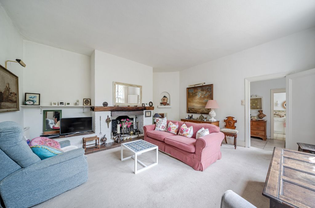 Property photo 2 of 19 1469441-15-6A1847...
