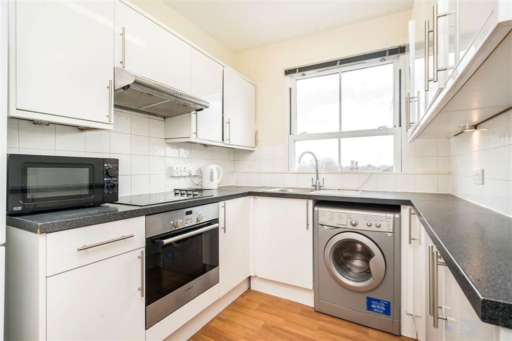 Property photo 3 of 7