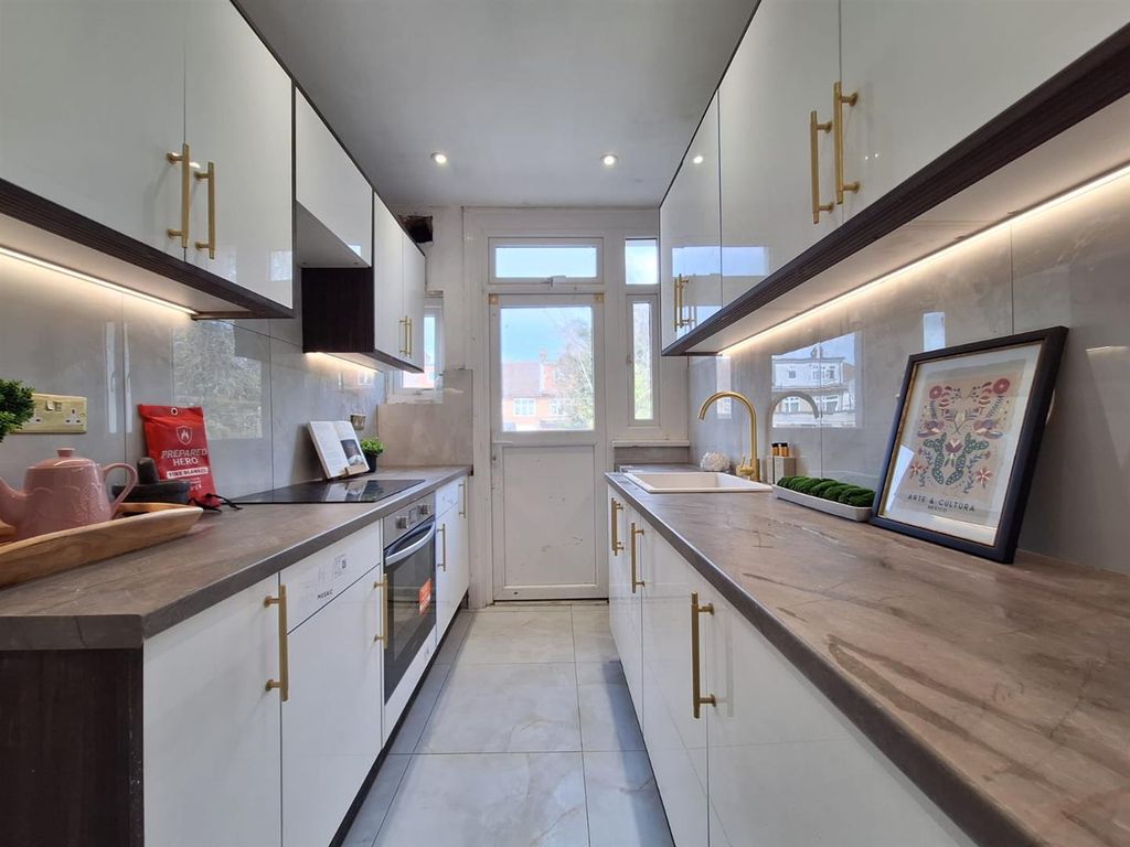 Property photo 3 of 9 Whatsapp Image 2026-04-20 At 14.06.57 (1).Jpeg