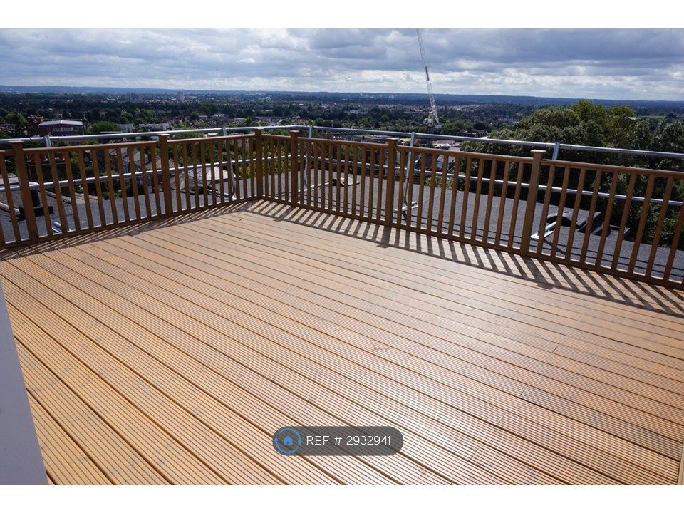 Property photo 2 of 11 Private Roof Terrace
