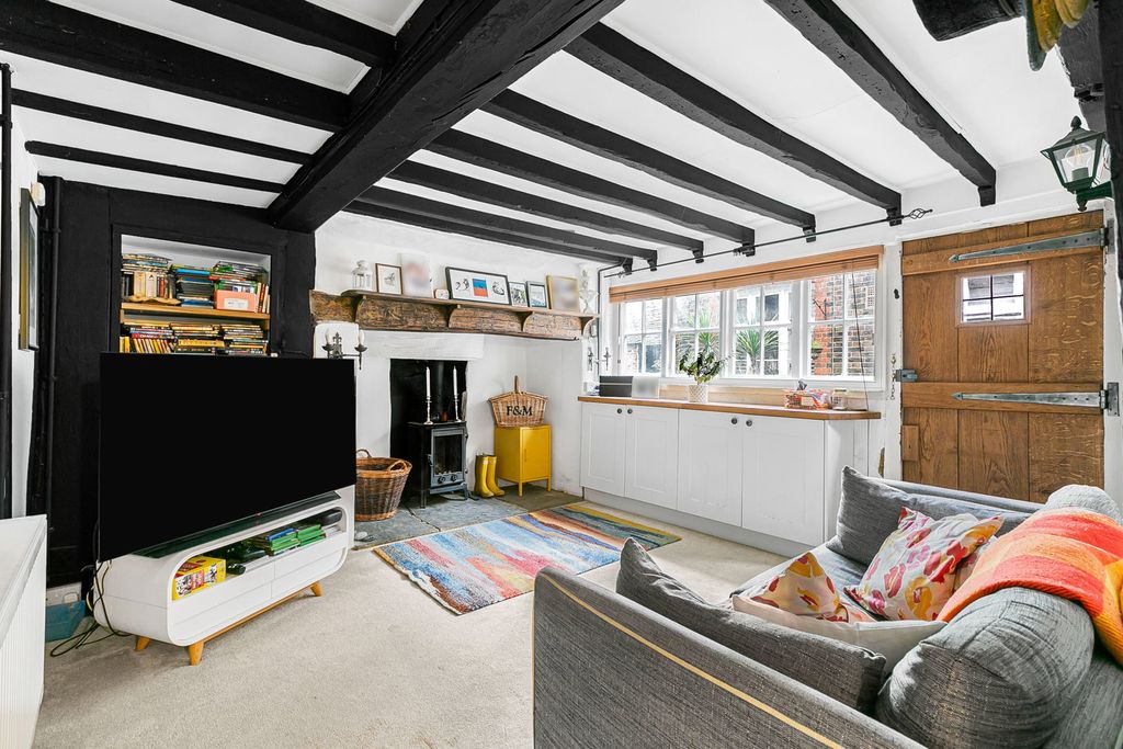 Property photo 2 of 15