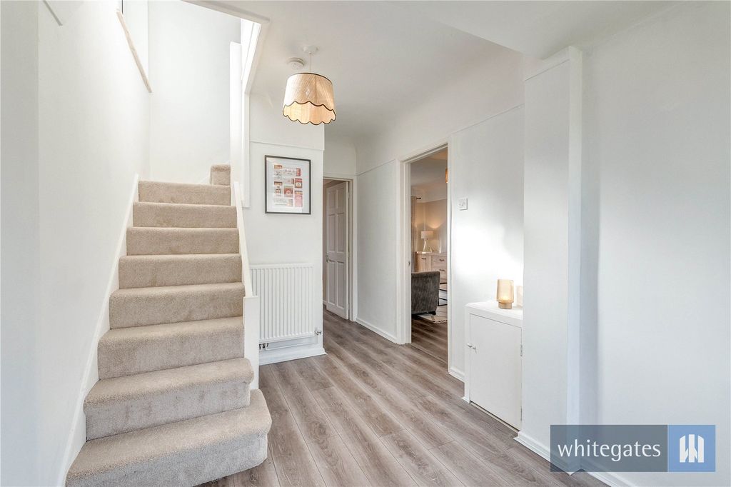 Property photo 2 of 30 Picture No. 02