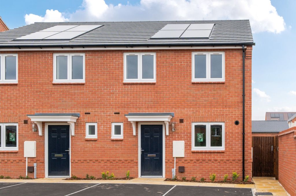 Property photo 1 of 9 1520917-6-1A08Fcb3Fff32