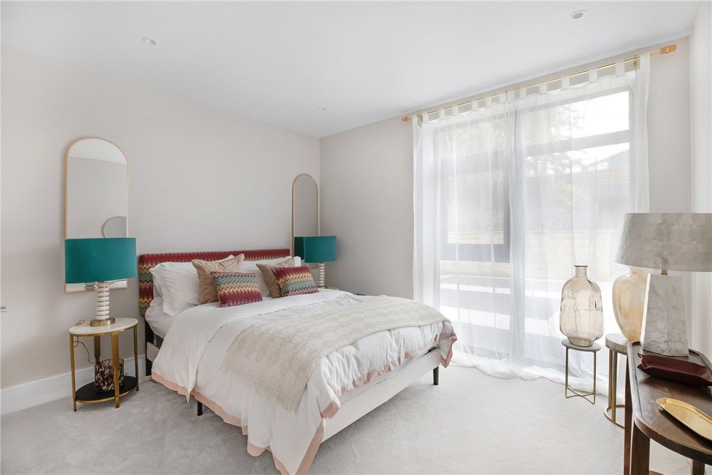 Additional image 7 of 2 bed flat for saleApartment 3, Robin Hill, Clifford Road, Ilkley, West Yorkshire LS29