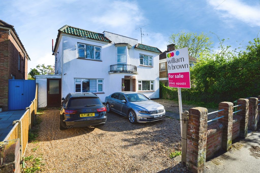 Property photo 1 of 15