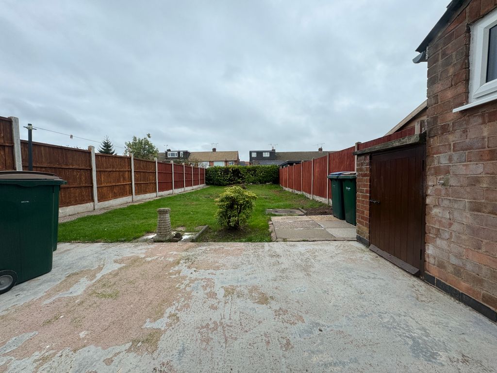 Property photo 3 of 8