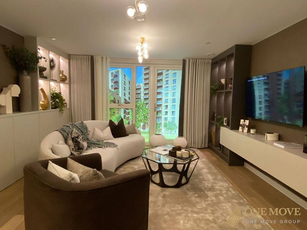 Property photo 3 of 12