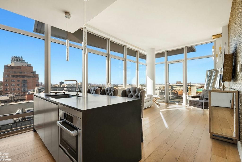 Property photo 3 of 12 <Alttext/>