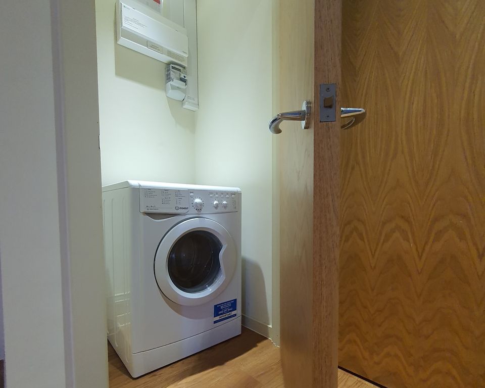 Property photo 2 of 6