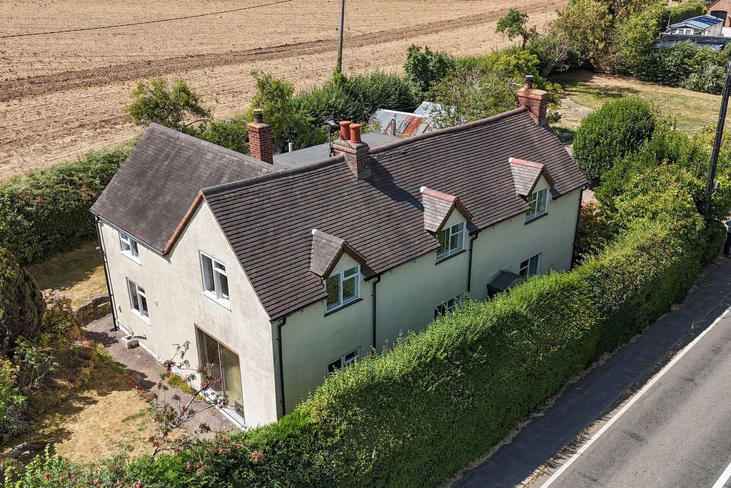 Property photo 1 of 39
