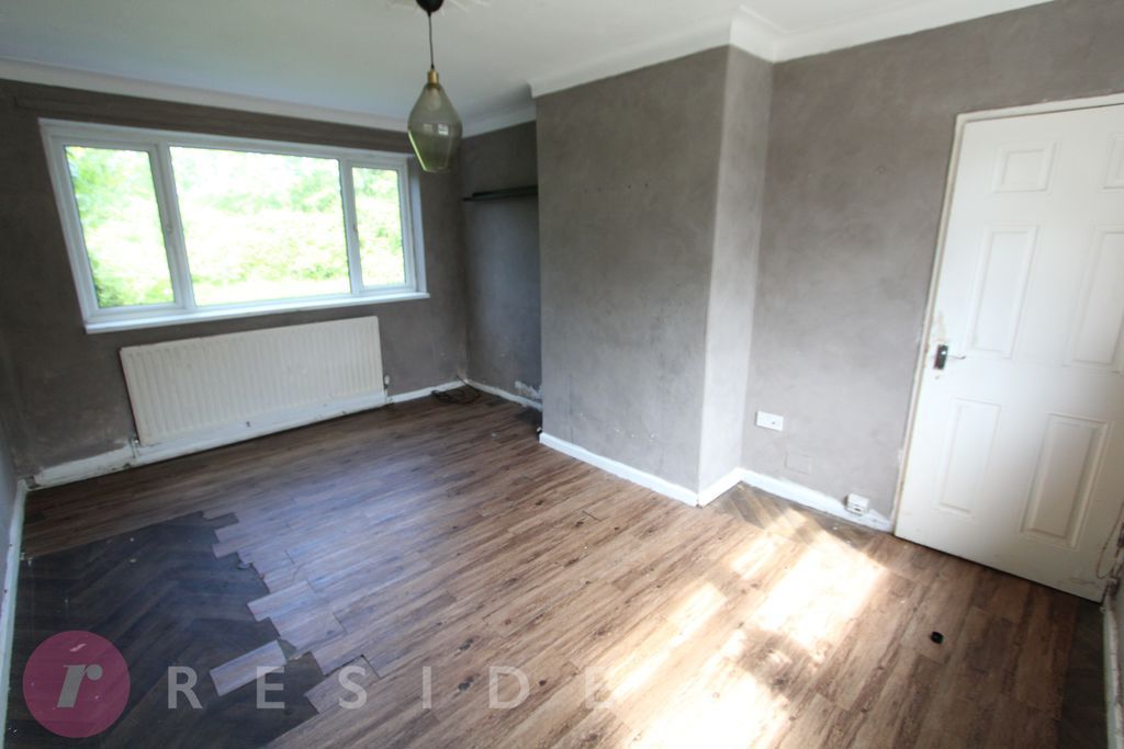 Property photo 2 of 13 Lounge