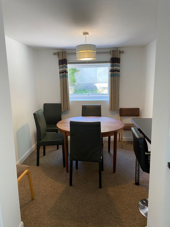 Property photo 1 of 2