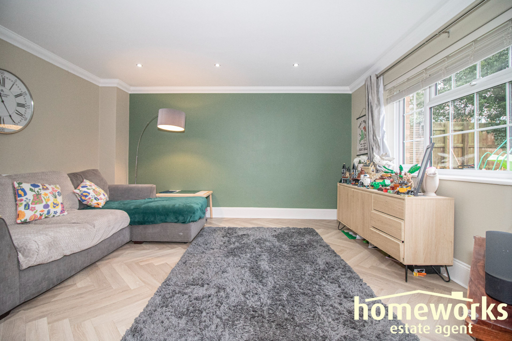 Property photo 3 of 13