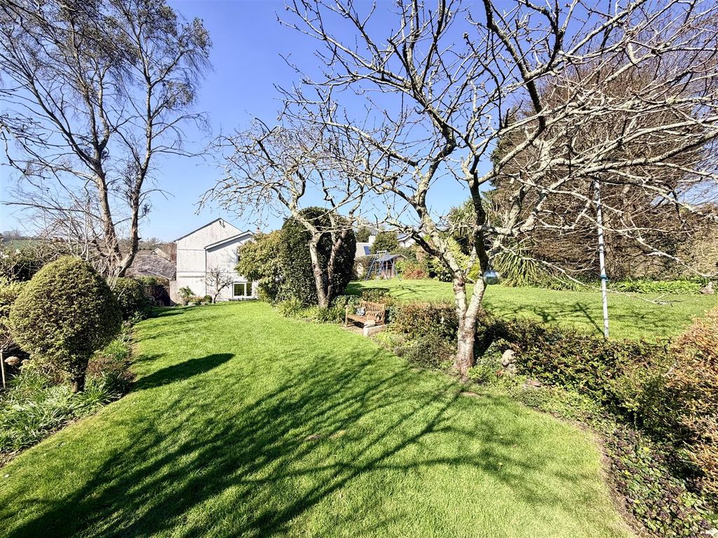 Property photo 3 of 39 Img_6281.Jpeg