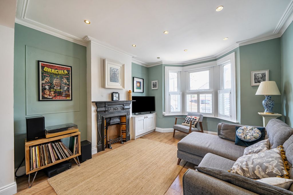 Property photo 2 of 35 1439755-12-69E21F...