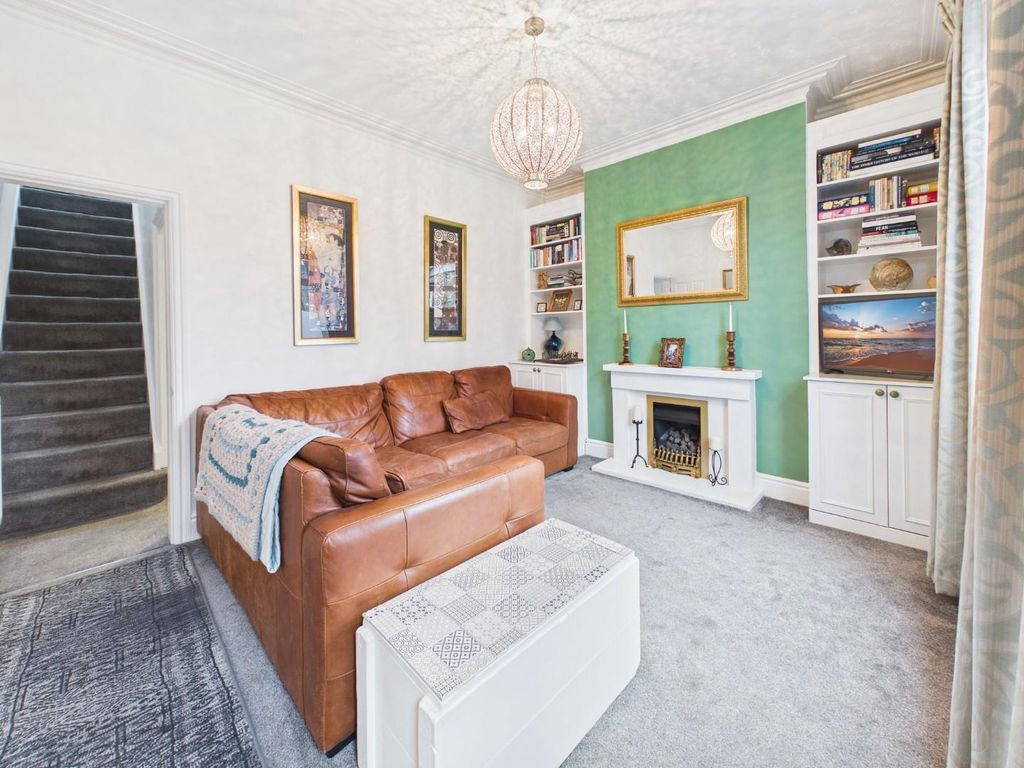 Property photo 2 of 16 Cam04899G0-Pr0273-Still004.Jpg