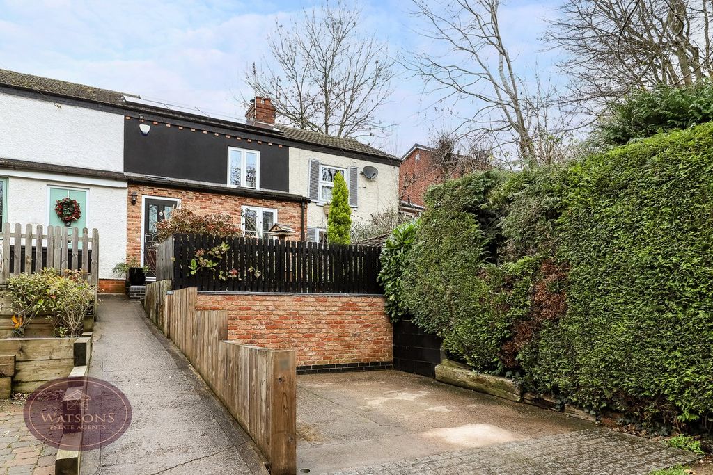 Property photo 1 of 23