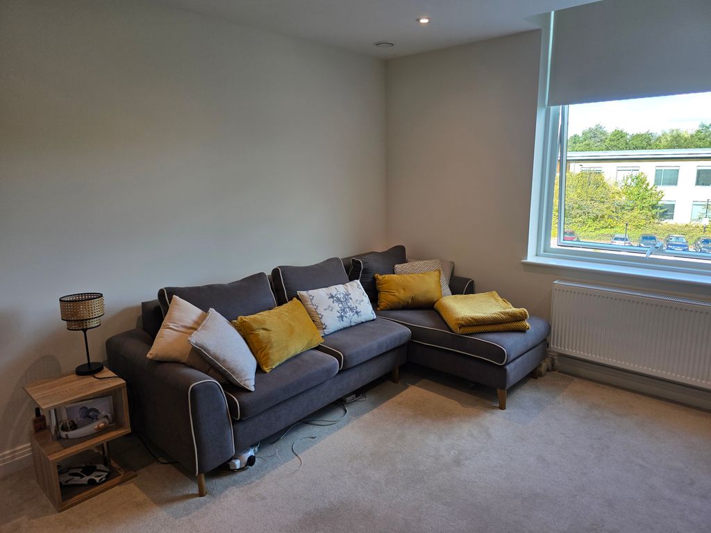 Property photo 2 of 15 Living Room - Sofa