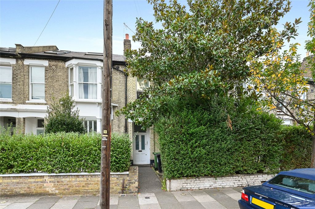 Property photo 3 of 9 Picture No. 11
