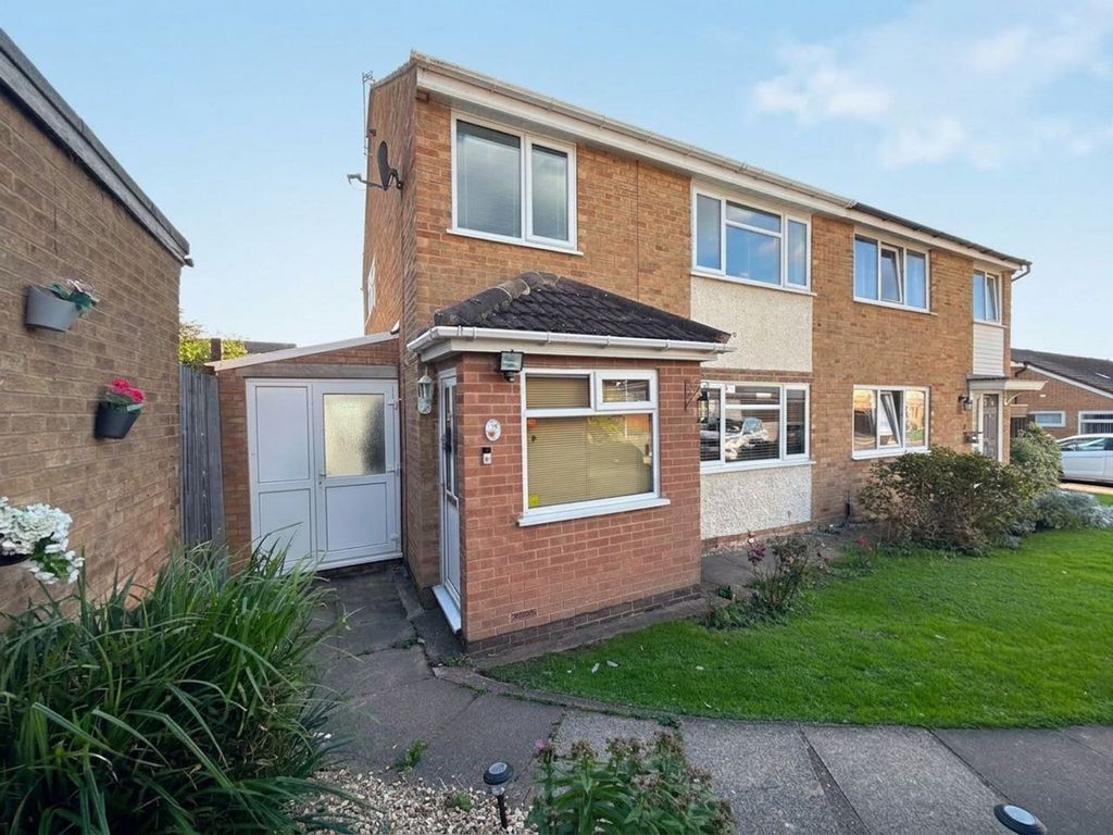 Property photo 2 of 22
